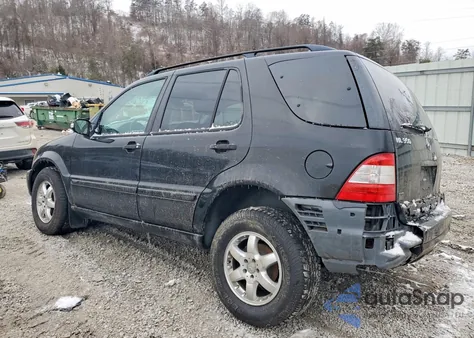 2004 Mercedes-Benz Ml 350 z USA, uszkodzony, nr VIN 4JGAB57E74A490865